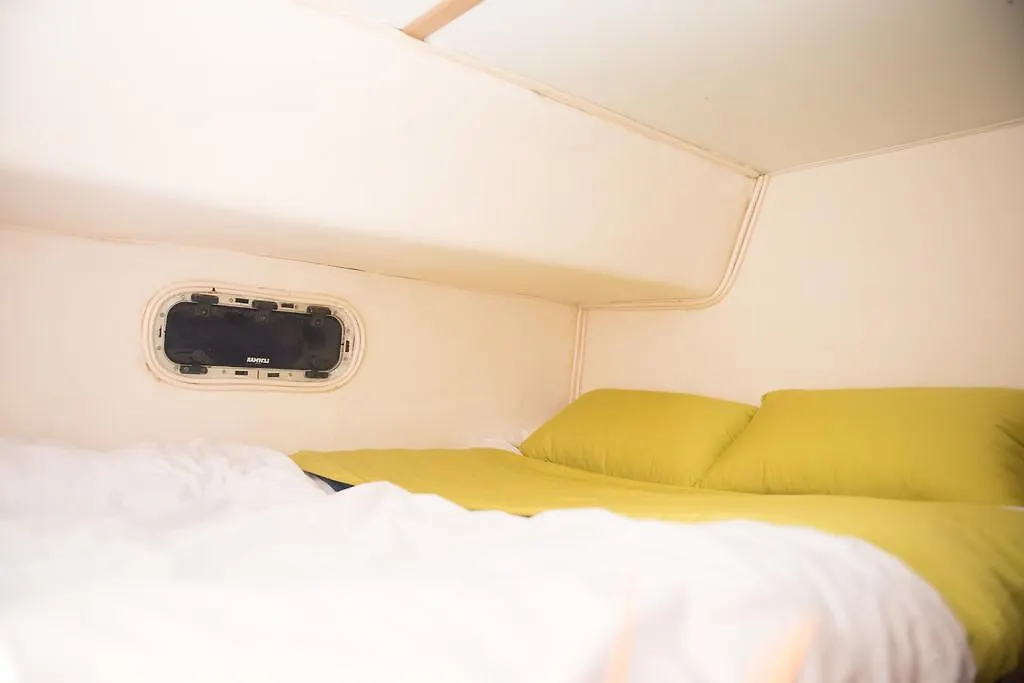 Haeundae Yacht Stay Busan Botel