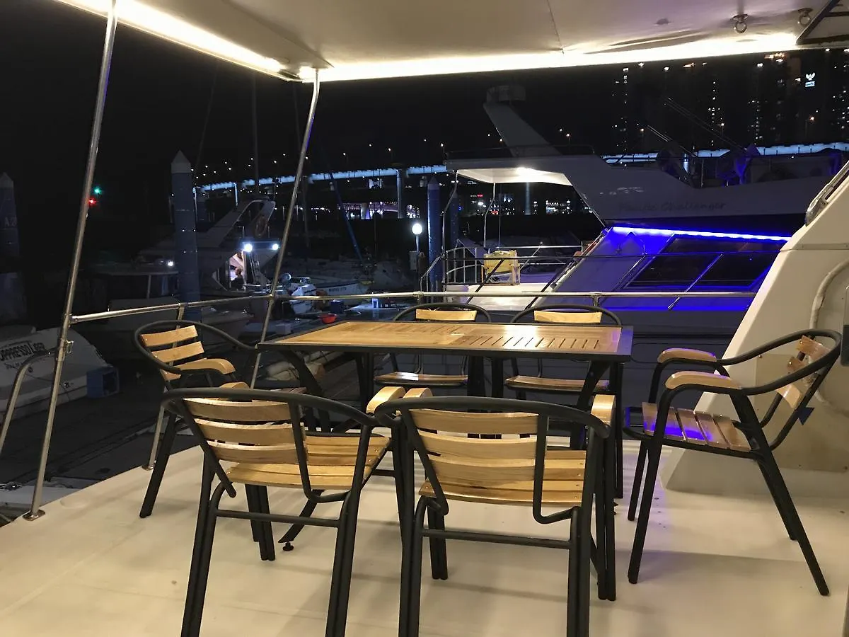 Haeundae Yacht Stay Busan Botel